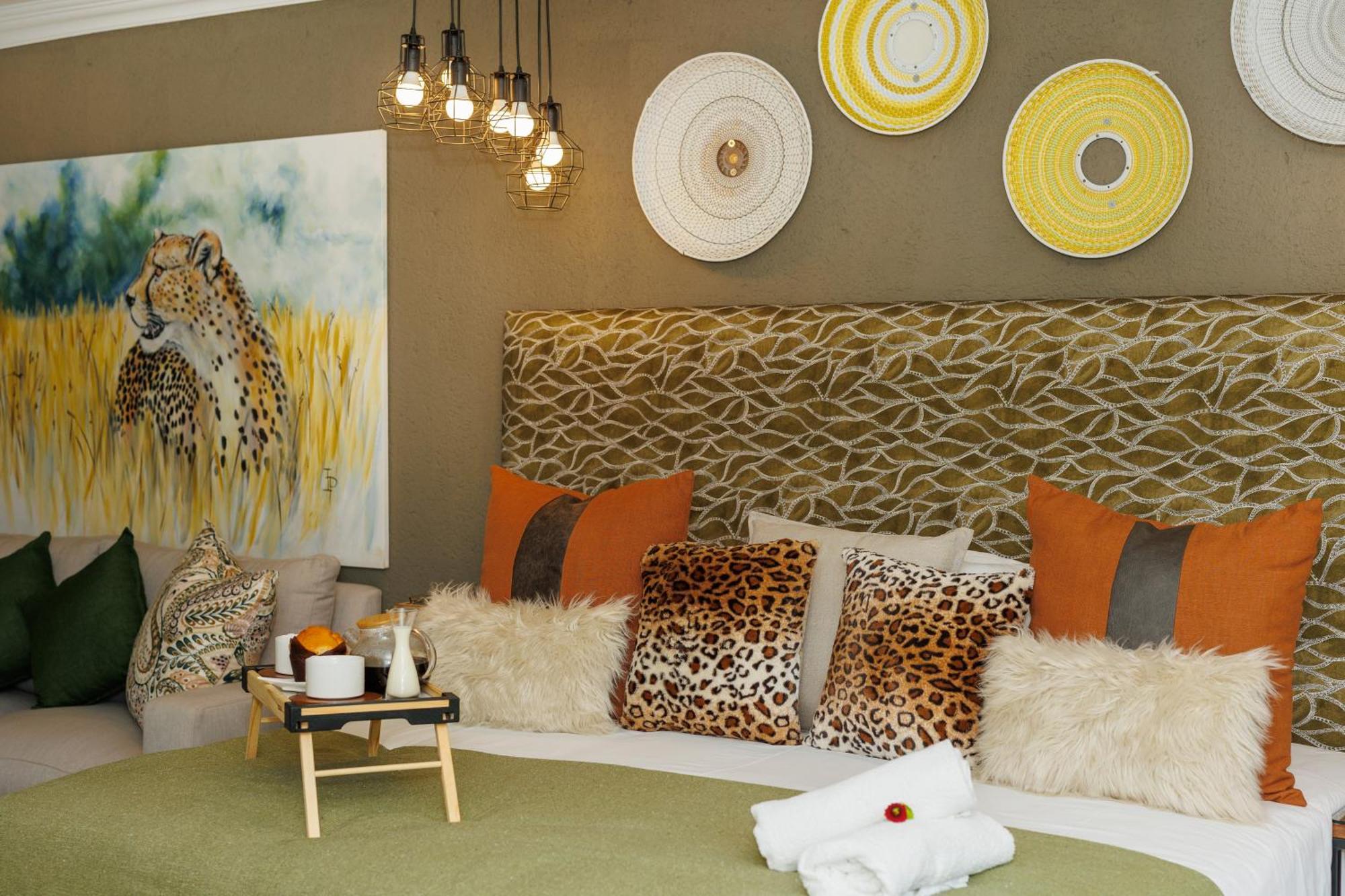 Pumbaa Wildlife Park & Accommodation Mbombela Bagian luar foto