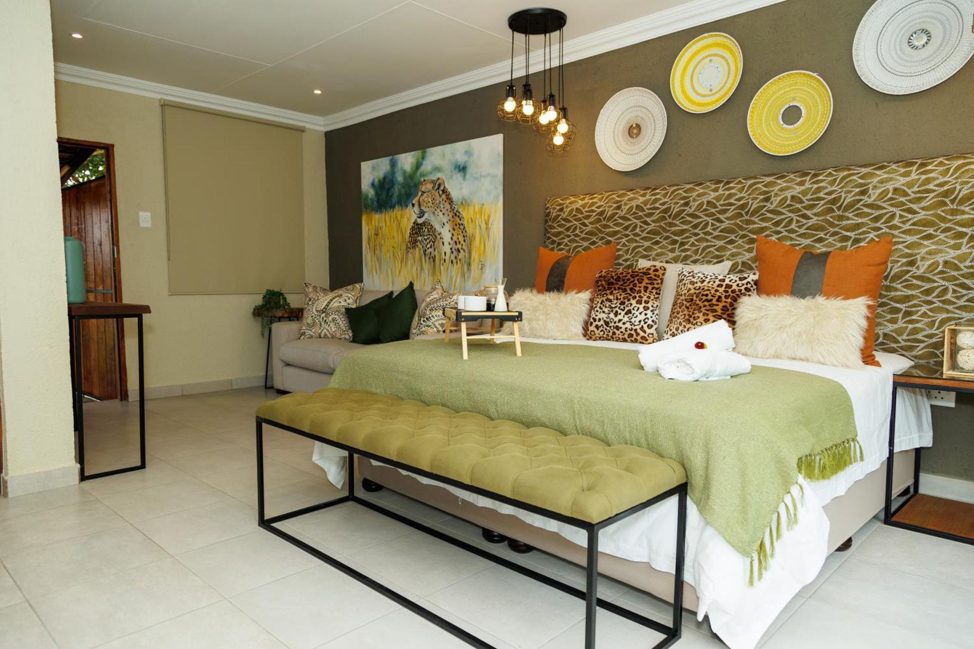 Pumbaa Wildlife Park & Accommodation Mbombela Bagian luar foto